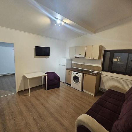 Stanford Aparthotel Gara De Nord Bucureşti Ngoại thất bức ảnh