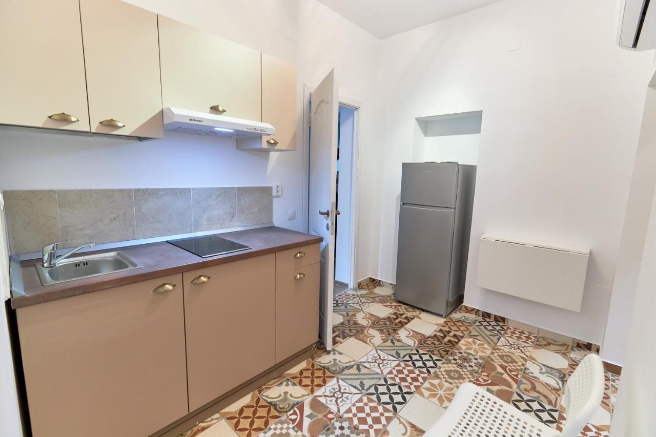 Stanford Aparthotel Gara De Nord Bucureşti Ngoại thất bức ảnh