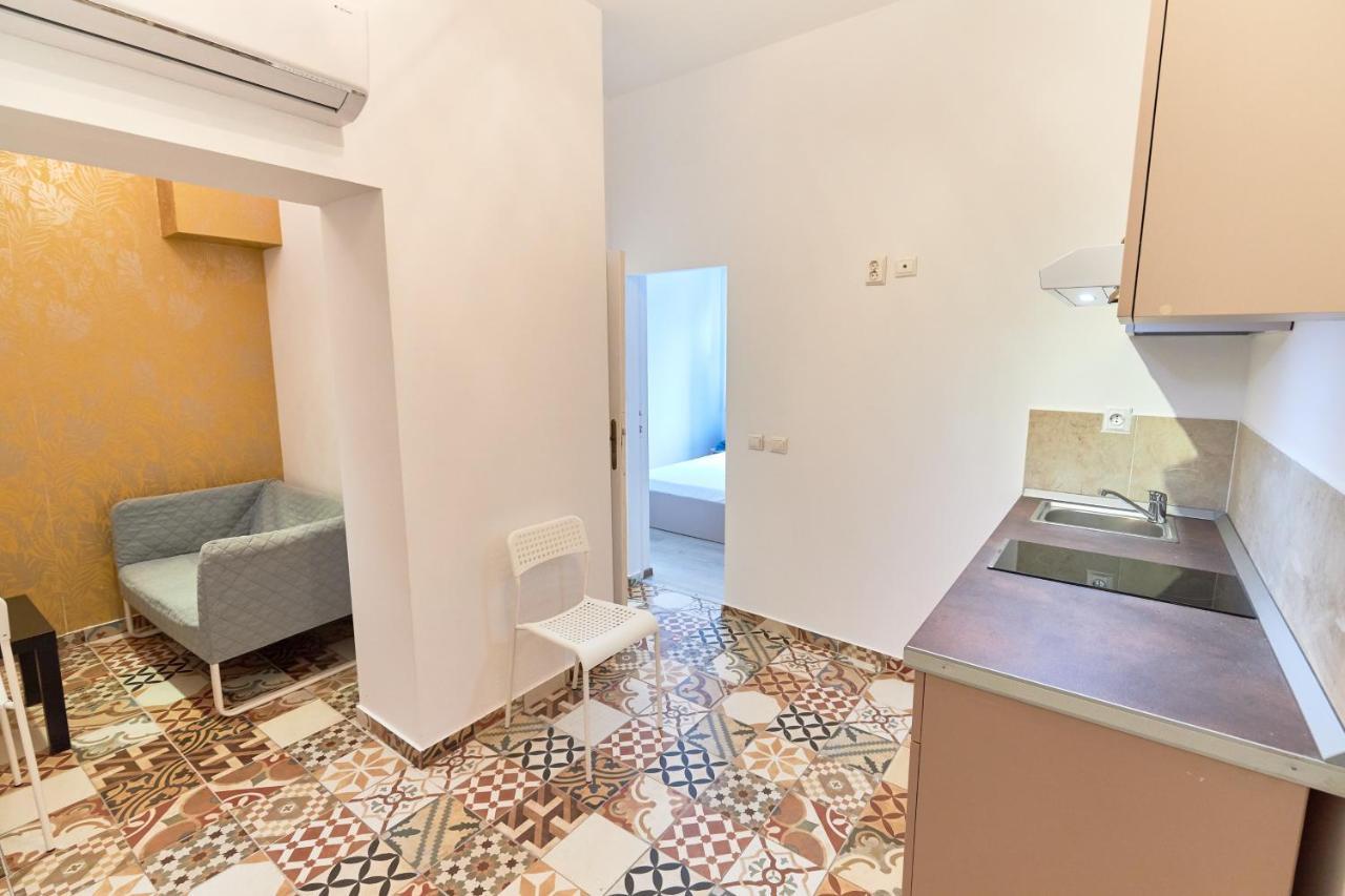 Stanford Aparthotel Gara De Nord Bucureşti Ngoại thất bức ảnh
