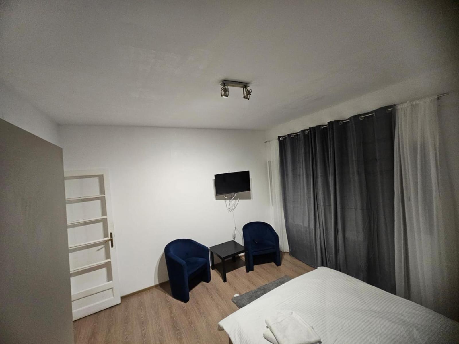 Stanford Aparthotel Gara De Nord Bucureşti Ngoại thất bức ảnh